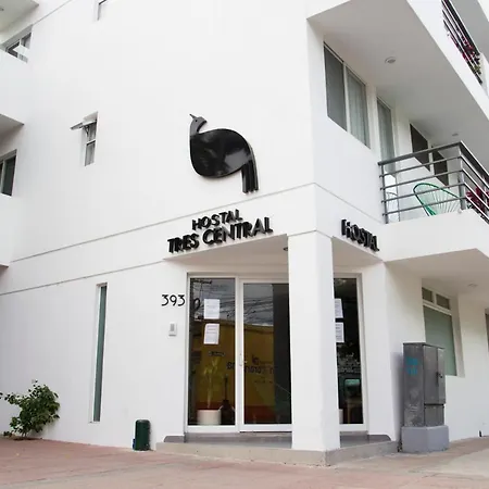 Hostal Tres Central